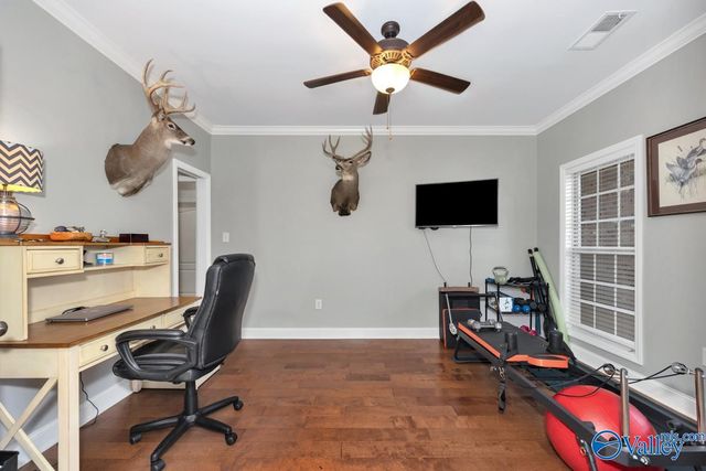 7214 Avonwood Lane Se SE, Owens Cross Roads, AL 35763