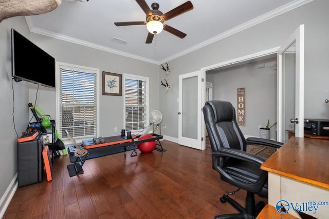 7214 Avonwood Lane Se SE, Owens Cross Roads, AL 35763