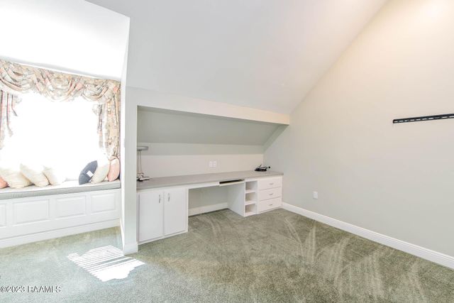 460 N Service Road, Raceland, LA 70394