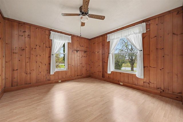 10919 N Maple Island Road, Fremont, MI 49412