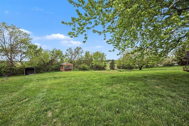 10919 N Maple Island Road, Fremont, MI 49412