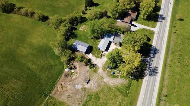 10919 N Maple Island Road, Fremont, MI 49412