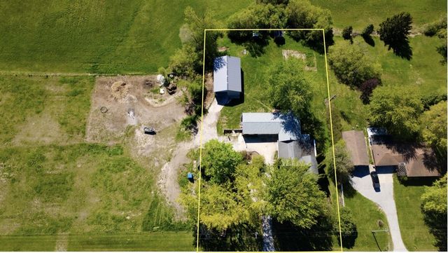 10919 N Maple Island Road, Fremont, MI 49412