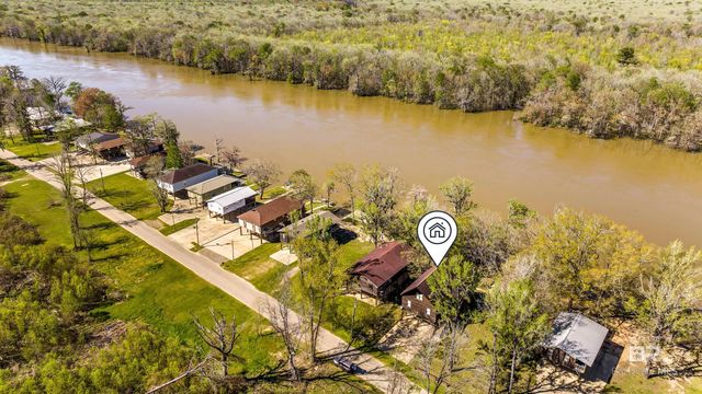 8261 Bryants Landing Road, Stockton, AL 36579