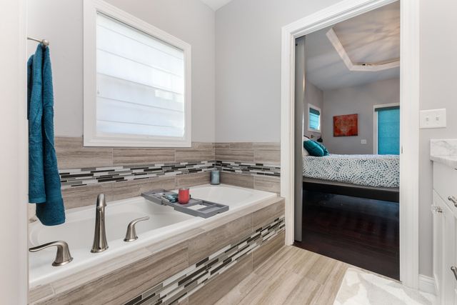 2603 Piney Run, Bloomington, IL 61705