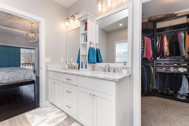 2603 Piney Run, Bloomington, IL 61705