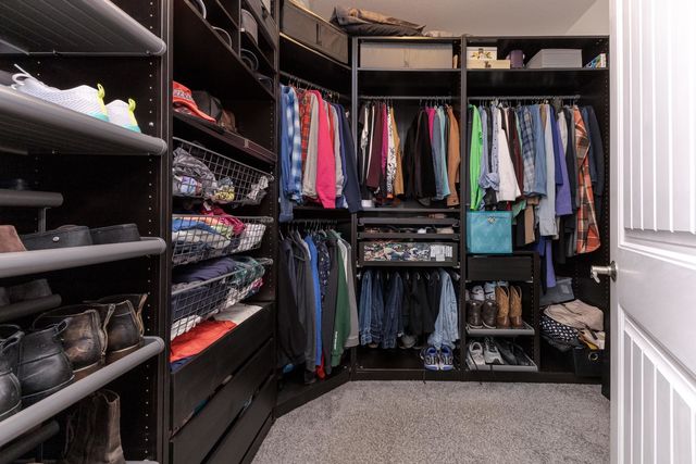 2603 Piney Run, Bloomington, IL 61705