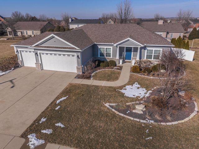 2603 Piney Run, Bloomington, IL 61705