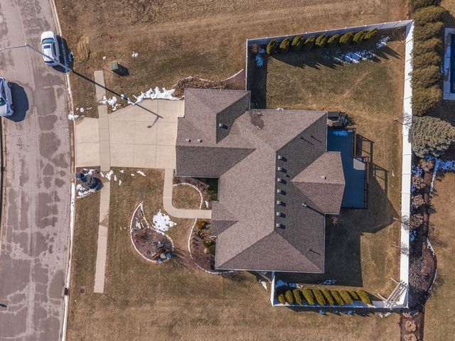 2603 Piney Run, Bloomington, IL 61705