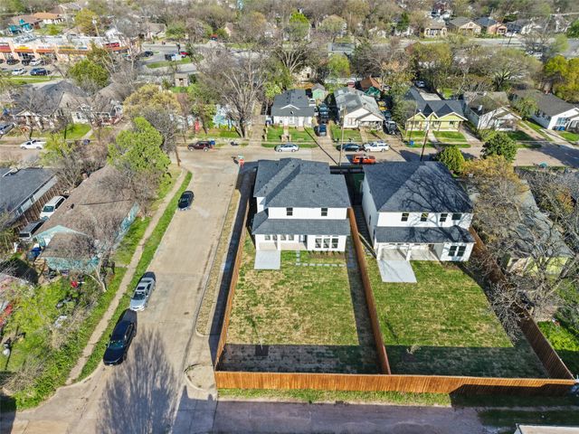 703 Buckalew Street, Dallas, TX 75208