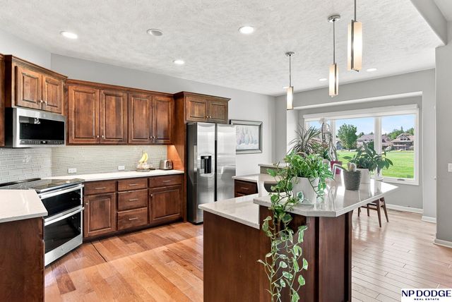 15339 Gilder Avenue, Bennington, NE 68007