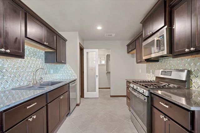1825 N Myers Terrace, Oklahoma City, OK 73141