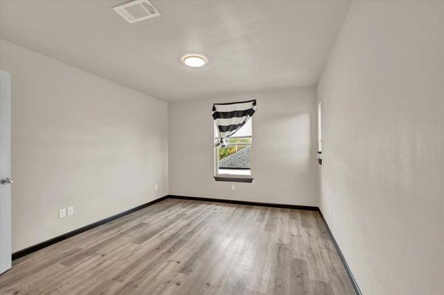1825 N Myers Terrace, Oklahoma City, OK 73141