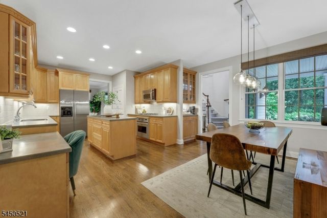 709 Fieldstone Ter, Wyckoff Twp., NJ 07481