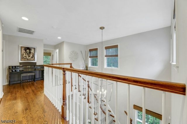 709 Fieldstone Ter, Wyckoff Twp., NJ 07481
