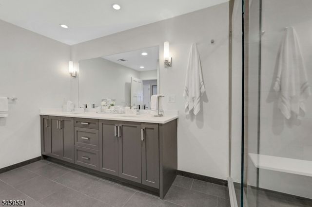 709 Fieldstone Ter, Wyckoff Twp., NJ 07481