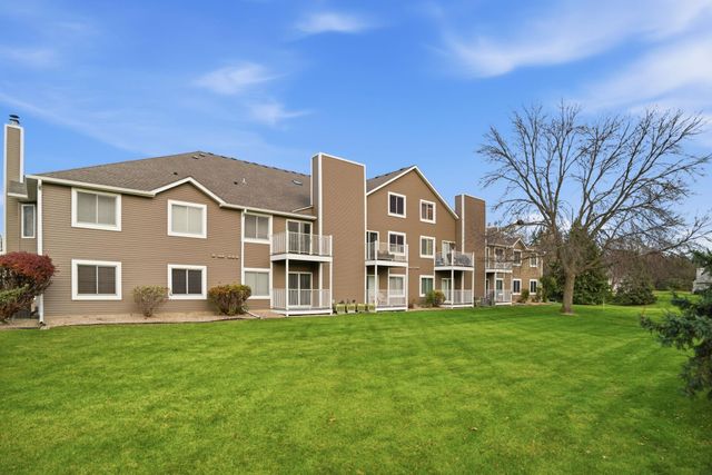 766 County Road F W I, Shoreview, MN 55126