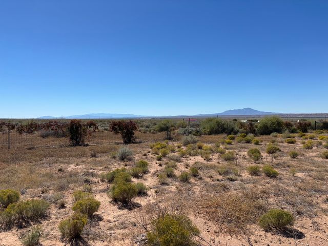 25 JENNIFER Street, Belen, NM 87002