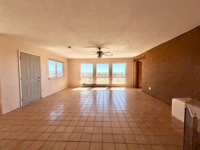 25 JENNIFER Street, Belen, NM 87002