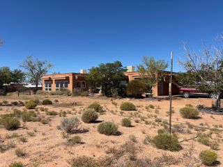 25 JENNIFER Street, Belen, NM 87002