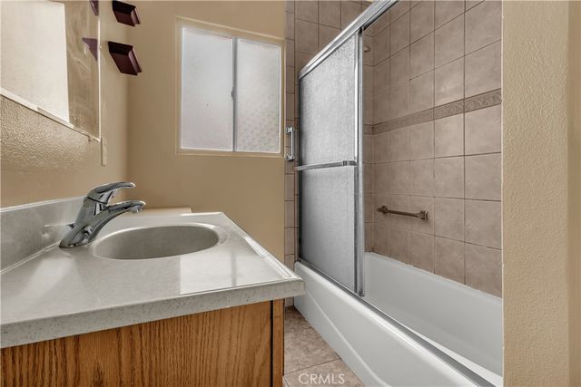 1877 Lansdowne, Los Angeles, CA 90032