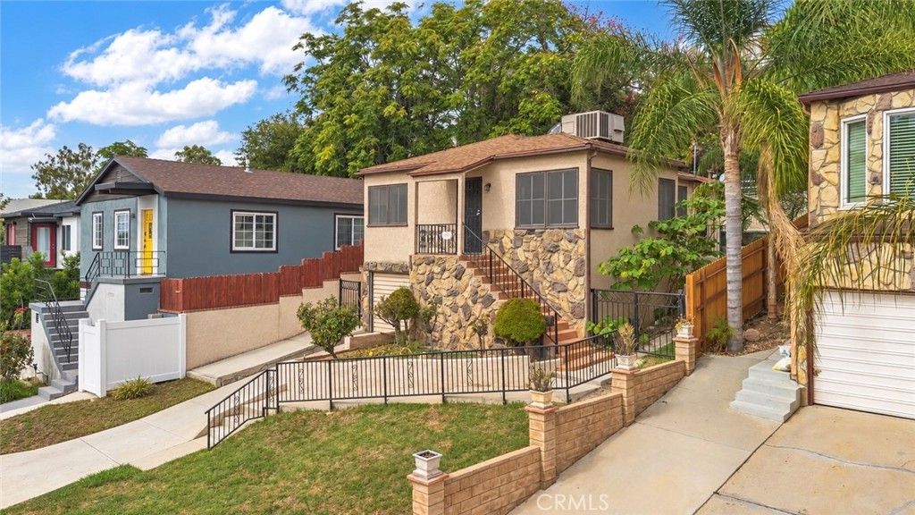 1877 Lansdowne, Los Angeles, CA 90032 — photo 2