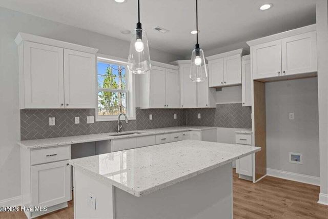 1005 Ivory Lane, West End, NC 27376