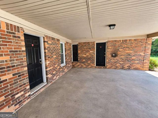 524 Sawmill Road, Hampton, GA 30228
