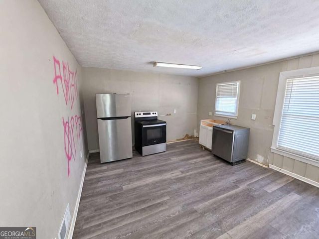 524 Sawmill Road, Hampton, GA 30228