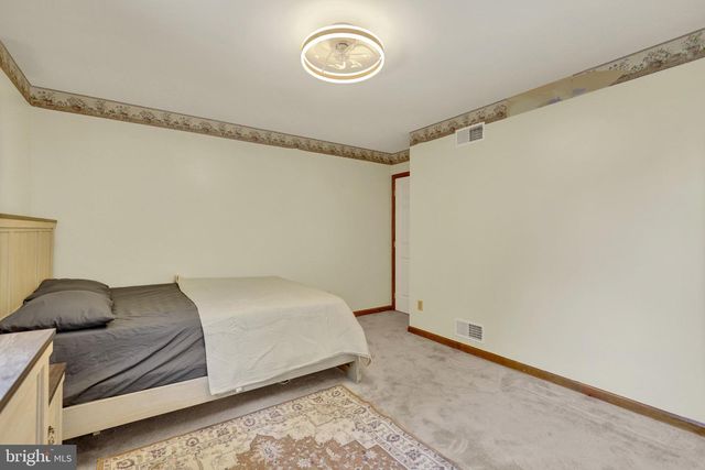 3479 CARNOUSTIE DR, Chambersburg, PA 17202