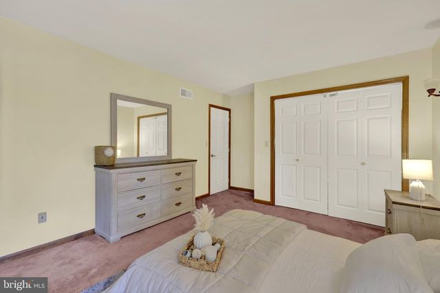 3479 CARNOUSTIE DR, Chambersburg, PA 17202