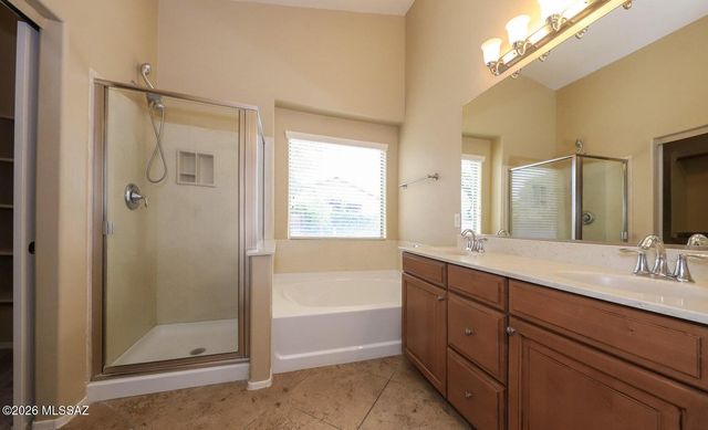 651 W Sonatina Lane, Oro Valley, AZ 85737