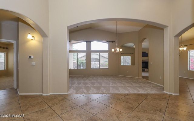 651 W Sonatina Lane, Oro Valley, AZ 85737