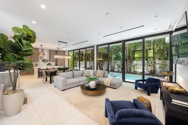 3648 Loquat Ave, Coconut Grove, FL 33133