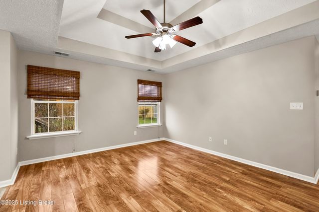 2140 Two Springs Dr, Shelbyville, KY 40065