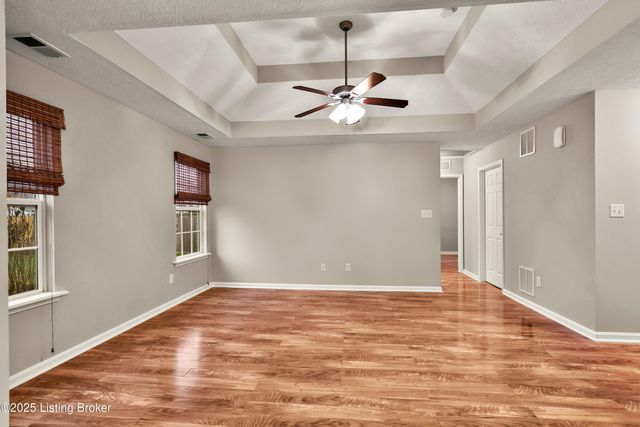 2140 Two Springs Dr, Shelbyville, KY 40065