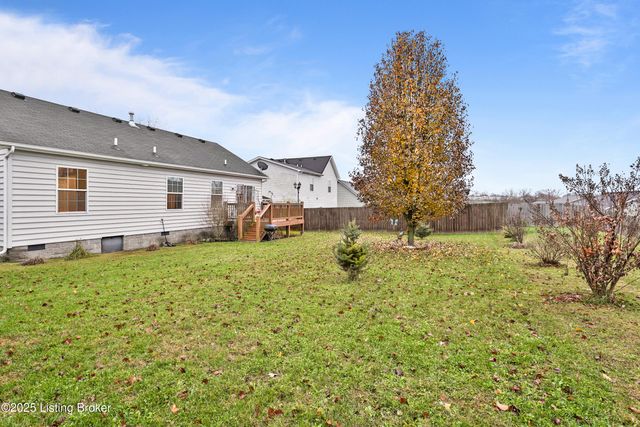 2140 Two Springs Dr, Shelbyville, KY 40065