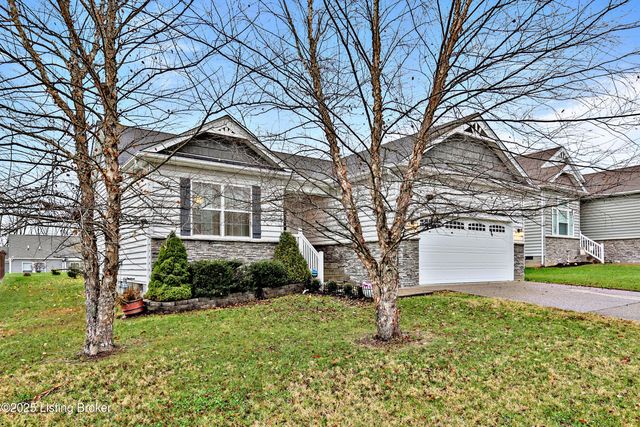 2140 Two Springs Dr, Shelbyville, KY 40065