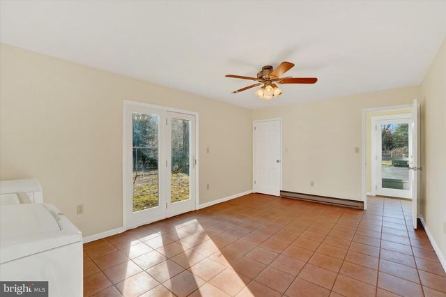 94 STONE MILL RD, Hummelstown, PA 17036