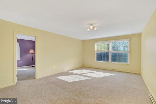 94 STONE MILL RD, Hummelstown, PA 17036