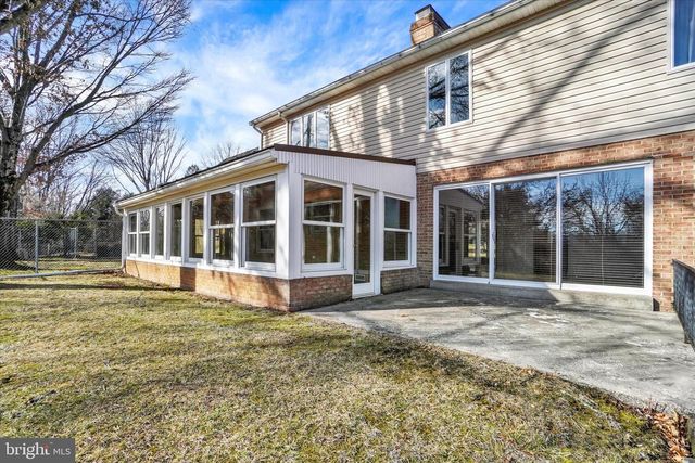 94 STONE MILL RD, Hummelstown, PA 17036