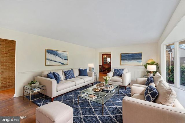 94 STONE MILL RD, Hummelstown, PA 17036