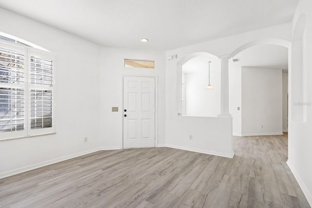 5926 PHOEBENEST DRIVE, Lithia, FL 33547