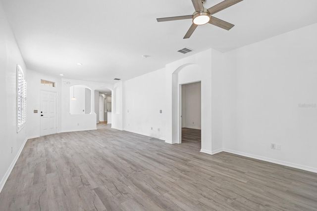 5926 PHOEBENEST DRIVE, Lithia, FL 33547