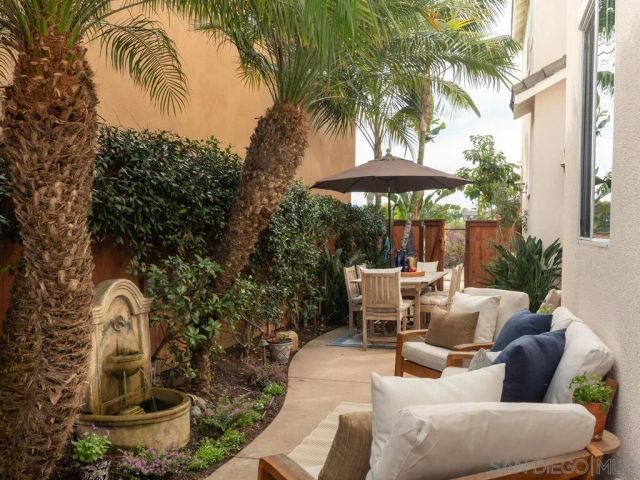 409 N Cedros Ave, Solana Beach, CA 92075