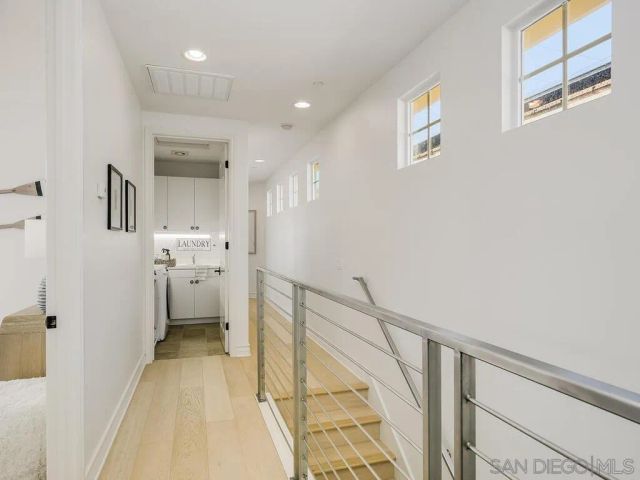 409 N Cedros Ave, Solana Beach, CA 92075