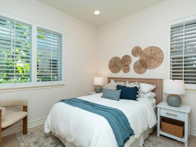 409 N Cedros Ave, Solana Beach, CA 92075