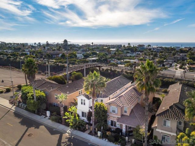 409 N Cedros Ave, Solana Beach, CA 92075