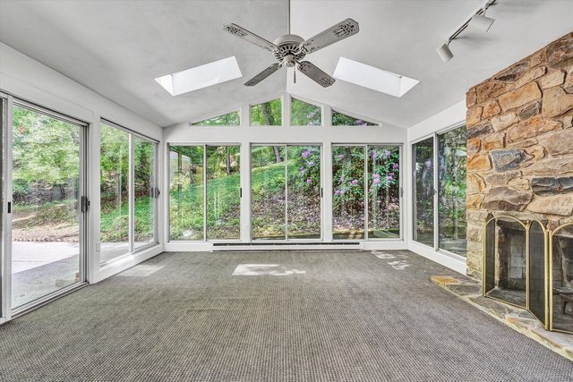 3010 Rosalind AVE, Roanoke, VA 24014