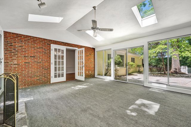 3010 Rosalind AVE, Roanoke, VA 24014